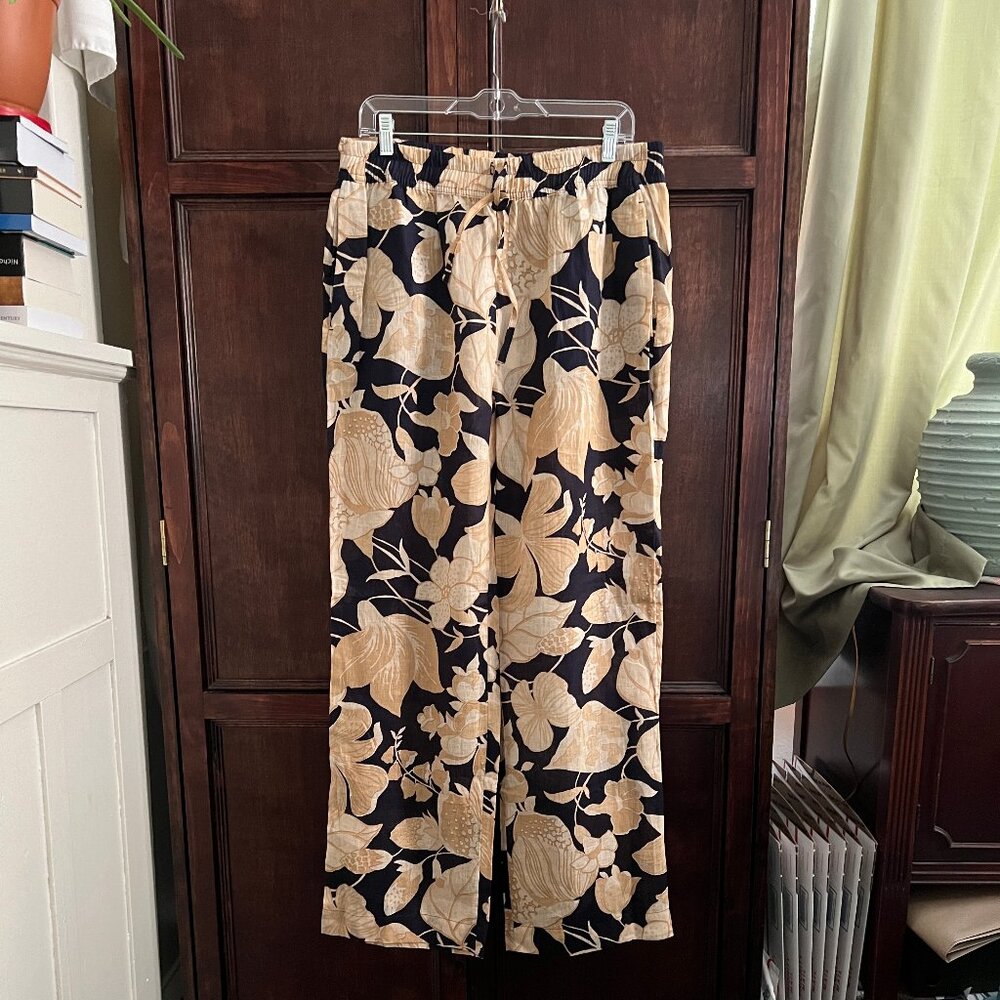 Reiss Black and Beige Floral Straight-Leg Pants